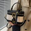 Nova Bolsa Transversal de Verão 2026 para Mulheres, Bolsa de Ombro de Nicho de Alto Padrão, Bolsa Caixinha de Mão