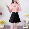 Otoño e Invierno 2024 Nuevo Estilo Coreano Reductor de Edad con Cordones y Lazo Cuello Peter Pan Manga Larga Tejido Suéter para Mujer Top Básico