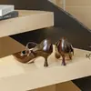 ¡Forro de Piel de Oveja! Tacones Altos Mary Jane de Cuero Genuino Retro con Punta Aguda para Mujer con Correa de Hebilla Única, Versátiles y Elegantes para el Trayecto al Trabajo