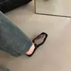 Sandalias Cerradas de Diseño Único Tejidas Transpirables 2025 Primavera/Verano Nuevas Versátiles Planas de Malla Hueca para Mujer