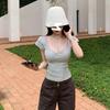 2025 Nuevo Estilo de Verano Estilo Pure Lust Estilo Urbano Reductor de Edad Top de Aspecto Adelgazante Corto Ajustado con Cuello en V Estilo Sexy Camiseta de Manga Corta Ajustada para Mujer