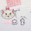 Gato Mary Gato Blanco Dibujos Animados Accesorios DIY Vaso para Agua Funda para Teléfono Móvil Pantuflas Decorativas Funda para IPAD Pegatinas Hechas a Mano