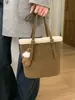 Bolsa Retro Fosca de Nicho com Pelo de Cordeiro para Mulheres 2025 Nova Versátil para o Dia a Dia Bolsa de Ombro Axila Bolsinha Bolsa Saco