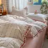 Juego de cuatro piezas de encaje de algodón con estampado floral pequeño, nueva funda de edredón de jacquard de encaje teñido en hilo de gasa de doble capa, sábana, juego de cama en bolsa de regalo