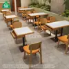 Sofá de Terraza de Montaje en Pared Estilo Restaurante de Té de Hong Kong Mesa y Silla para Restaurante Temático Silla de Madera Maciza para Hotel Comercial