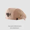 Moda Coreana Chapéu de Bebê com Tira Reversível para Usar de Frente Chapéu de Beret Infantil Cartoon com Letras para Crianças Chapéu Tendência Cool com Proteção Solar