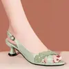 Sandalias de Tacón Alto de Nuevo Estilo Primavera/Verano 2026, Talla Grande, Punta Abierta y Suela Suave para Mujeres de Mediana Edad, Comercio Transfronterizo