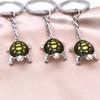 Nuevos accesorios DIY aleación goteo de aceite colgante de tortuga llavero colgante juego de en stock
