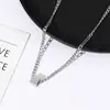 Collar Wang Yibo mismo colgante cuadrado hip hop personalidad para hombre todo partido titanio acero inoxidable venta directa de fábrica al por mayor