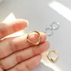 Minimalistas Brazaletes para Oreja Estilo Ol Hechos de Plata S925, Versátiles y Discretos para el Uso Diario, Simples y Lineales con Forma de Diamante Lisa