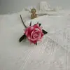 Rosa Individual Rosa de Terciopelo Flor Artificial Arreglo de Escena Ramo de Boda Cascada Ramo de Mano Flor Artificial Hecha a Mano