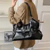Bolsa de Ombro Única em Couro com Cera de Óleo Vintage com Cinto, Nova Bolsa para o Dia a Dia, Bolsa Transversal Decorativa Versátil e Fashion para Mulheres 2026
