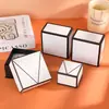 Caja de Embalaje para Joyería Simple y Versátil con Tapa, Adecuada para Anillos, Collares y Pendientes, Disponible en Múltiples Tamaños para Exhibir Accesorios