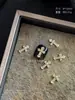 Acessórios Retro para Unhas de Liga Cruzada, Estilo Punk Escuro Misturado com Strass 3D Acessórios para Decoração de Unhas Atacado