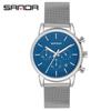 Reloj de pulsera Sanda Hot New Business Fashion con tres ojos de imitación de seis pines con calendario, informal, resistente al agua, con barra de escala y malla para uñas para hombre.