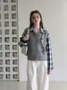 Colete de tricô redondo com flores doces tridimensionais estilo francês para mulheres, peça de outer wear para outono e inverno, colete suéter para o dia a dia inspirado em Chanel 2415