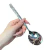 Colher de aço inoxidável colher popular com padrão de pedra colher de uso doméstico colher de sobremesa estilo coreano cabo longo colher com rachadura colher de sopa colher de sopa