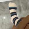 Calcetines de Corea del Sur para mujer, calcetines de caña media, nuevos de invierno, engrosados, cálidos, de terciopelo de visón, calcetines para mujer, calcetines de rayas con combinación de colores, calcetines apilables