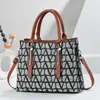 Bolso de mano casual de gran capacidad para mujer, bolso de hombro estampado de moda, bolsa de mano para estudiantes para la escuela y el trabajo