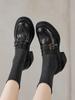 Mocasines de estilo británico para mujer, primavera 2025, suela gruesa, pequeños zapatos de cuero con remaches, hebilla de cinturón, piel de oveja, una sola capa.