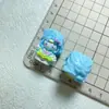 Clip para el pelo de chica de anime de alta calidad, pegatina de dibujos animados, colgante personalizado hecho a mano, accesorios de resina, estilo de lujo ligero, accesorios de resina