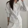 Nova Camisa Social de Manga Longa com Lapela e Cinto para Mulheres - Coleção Primavera 2026, Projetada para Afinar a Cintura e Criar um Visual Emagrecedor, Blusa Versátil
