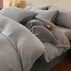 2026 Nuevo Juego de Ropa de Cama Simple de Vellón de Leche de Cuatro Piezas Funda de Edredón de Terciopelo Tallado Más Terciopelo Sábana Sábana Ajustada Individual Juego de Tres Piezas