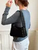 Bolso de Hombro Vintage con Remaches Color Marrón Maillard para Mujer, Nuevo Bolso Versátil Otoño/Invierno 2026, Bolso tipo Almohada para el Trabajo