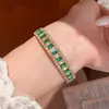 Pulsera Geométrica con Circonita Cúbica Incrustada Estilo Corte Diamante Sentido del Diseño Personalidad Nicho Pulsera Lujo Ligero Sensación de Alta Gama Joyería de Mano Exquisita para Mujeres