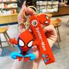 Llavero creativo de muñeco Spider-Man volador, cadena de coche, accesorios para mochilas escolares, un par de pequeños regalos para amantes, al por mayor
