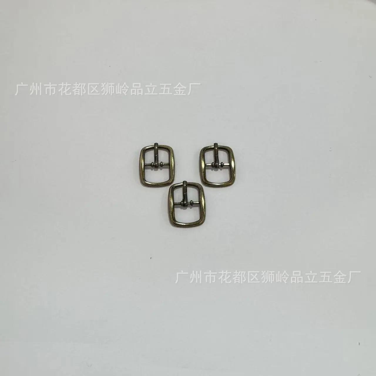 0bf416a5f5179e6509c6a5b10335c3