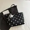 2026 Bolso de Mano Casual Estilo Ins de Gran Capacidad con Lunares Fresco y Artístico Bolsa de Compras Ecológica Bolsa de Lona para Mujer