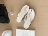 Novidade Verão 2026 Sandálias Quadradas, Arredondadas e com Abertura para Dedos para Mulheres, Chinelos de Salto Alto Grossos Estilo Europeu e Americano