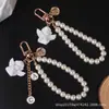 Llavero de Aleación con Colgante de Ángel de Perla Estilo Japonés Colgante para Funda de AirPods Accesorio para Bolso de Estudiante