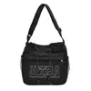 Bolsa Casual Nova Versátil e Moderna, Nova Bolsa de Ombro Feminina de Grande Capacidade para o Inverno, Bolsa Tote Simples de Grande Capacidade para o Dia a Dia