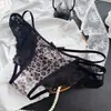 Bragas de Encaje para Mujer, Estilo Japonés Estampado de Leopardo, Sexys y Atractivas, Diseño Hueco, Estilo Chica Picante, Tiras Cruzadas, Bragas Triángulo Transfronterizas para Niñas