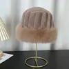 Sombrero de pescador de rayas verticales, sombrero grueso de piel sintética, sombrero de pescador cálido y a prueba de frío para la nieve, sombrero de felpa esponjoso estilo coreano con protección para los oídos