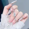 Pulsera de nomeolvides para mujer, lujo ligero, exquisita, diseño de nicho, temperamento dulce, fresca, moderna, de alta gama, accesorio de mano versátil