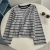 Camiseta de Manga Larga con Cuello Retro Coreano Bordado en Contraste Rayas de Piel de Conejo Pingüino Ropa de Capa Interior para Mujer Otoño e Invierno