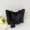 Bolsa de Grande Capacidade 2026 Nova Tendência Versátil Nicho Bolsa de Ombro com Toque de Luxo, Bolsa Grande para Estudantes e Bolsa Tote para o Dia a Dia