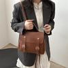 Bolso de Mano Retro Estilo Universitario Mujer 2025 Nueva Primavera Mochila Commuter Hombro Mochila de Clase Transfronteriza