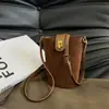 2025 Moda Transfronteiriça Versátil Passeio Celular Bolsa Pequena Nova Outono e Inverno Retro Fosco Bolsa de Ombro Estilo Balde Diagonal
