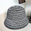 Chapéu Bucket Minimalista Japonês de Cor Sólida Listrado Temperamento Faz o Rosto Parecer Menor Personalidade Estilo de Rua Estilo Britânico Versátil Casual Chapéu Bucket