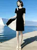 Vestido Preto Color Block Estilo Europeu para Mulheres, Verão 2026, Emagrecedor, Elegante, Design Único, Lindo Vestidinho Preto