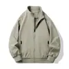 Chaqueta casual clásica popular de moda para hombre, chaqueta de color liso con cuello alto para negocios casual, abrigo para hombre de talla grande