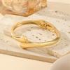 Moda europeia e americana Tendência europeia e americana pulseira aberta lisa de primavera metal banhado a ouro temperamento simples personalidade joias requintadas