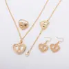 AliExpress Europeo y Americano Estilo Nuevo Personalizado Aleación Circonita Forma de Corazón Collar Simple Femenino Nicho Sentido del Diseño traje