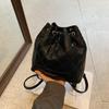 Bolso estilo Chanel para mujer, estilo coreano, moderno, con cadena de diamantes a cuadros, bolso bandolera sencillo y combinable para verano de 2024.
