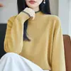 Nova coleção outono e inverno: colorido em blocos, estilo duas peças, suéter de tricô com gola redonda para mulheres, corte solto, efeito emagrecedor, versátil, camada base de algodão puro