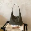 Luxo discreto de alta qualidade, bolsa de axila de nicho para mulheres, nova coleção de verão 2026, uma bolsa tote de ombro moderna e requintada, perfeita para o dia a dia
